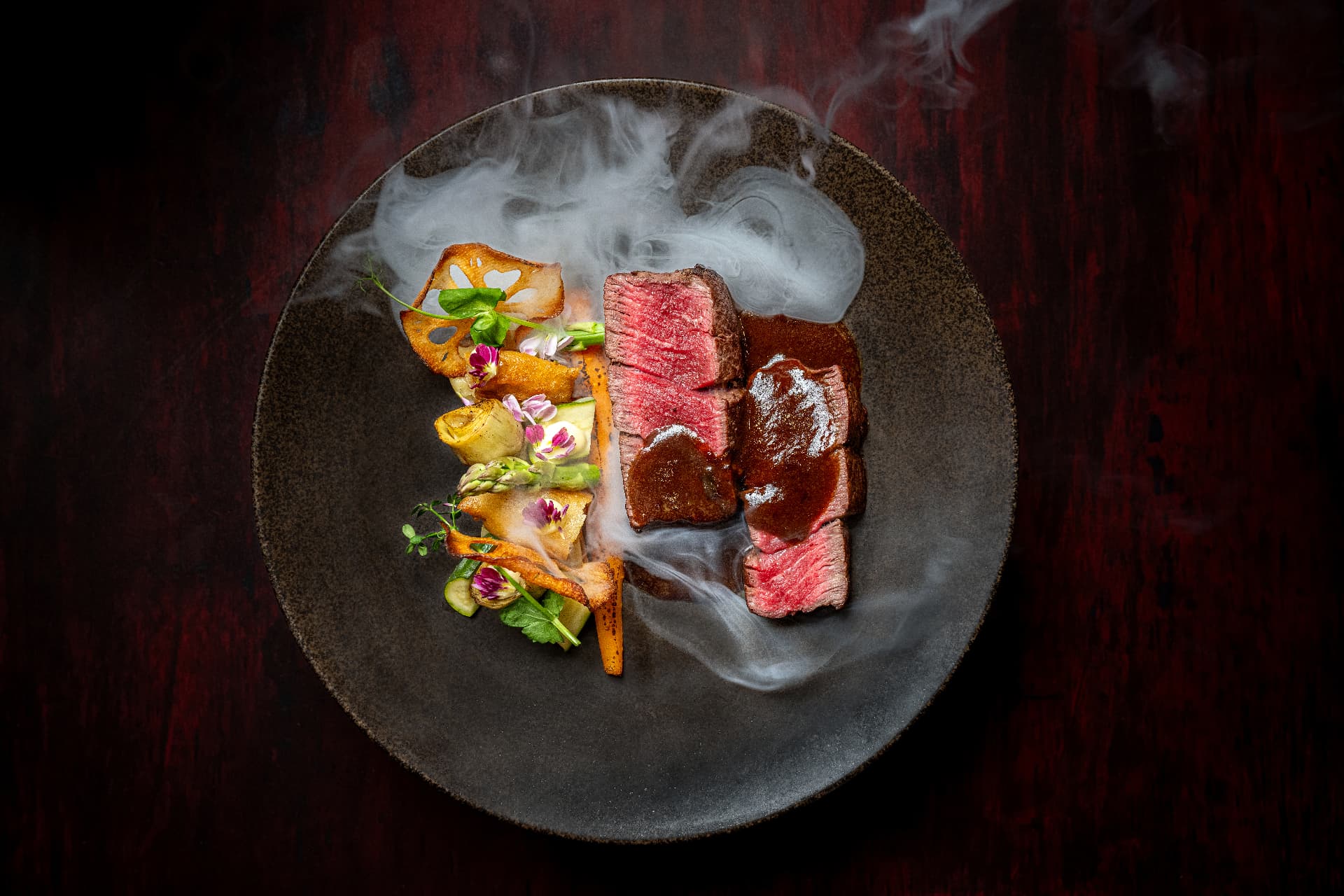 Lux Restaurant & Wine Bar